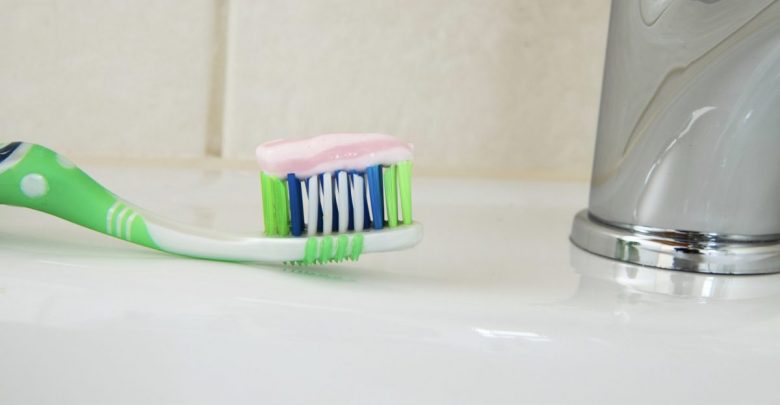 Is Sodium Lauryl Sulphate (SLS) In Toothpaste Safe?