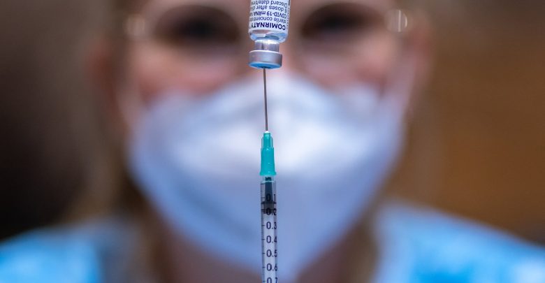 Long-distance drivers report symptoms that subside after a shot