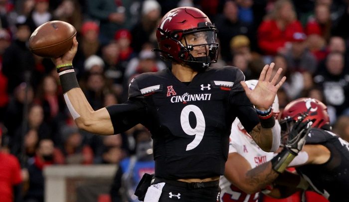 Cincinnati quarterback Desmond Ridder won’t deviate from who he is — The Undefeated