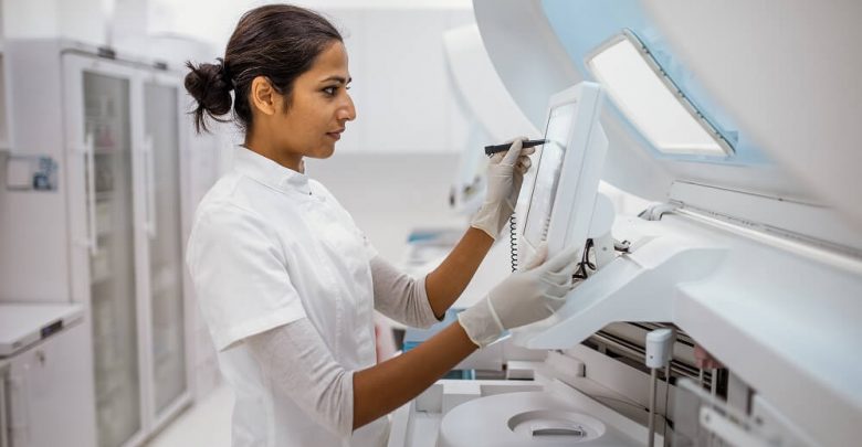 Woman-Scientist-Working-In-Lab