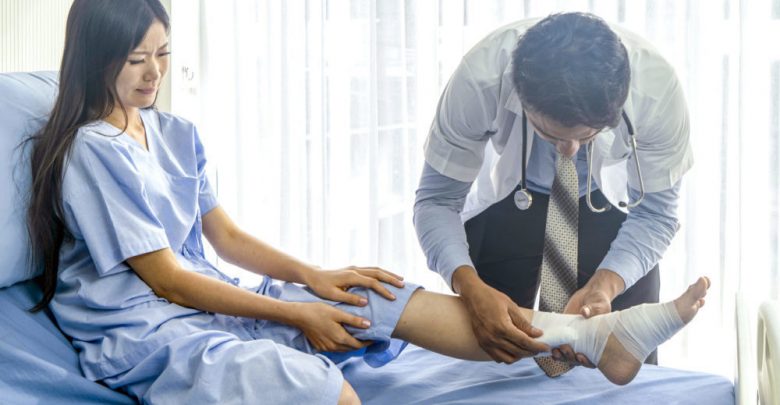 Multiracial-Asian-Patient-With-Pain-Specialist