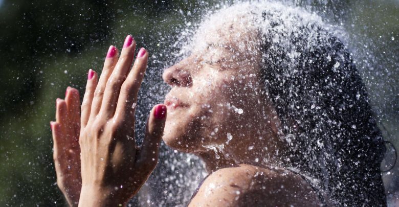 I took a cold shower every day for 2 months. Here's what happened