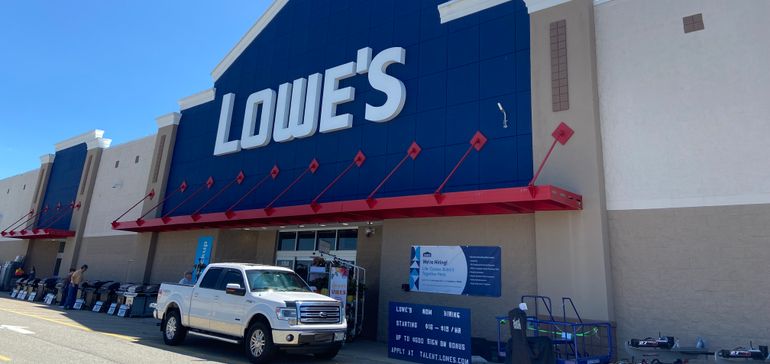 Lowe’s sells Canadian business to Sycamore Partners for $400M