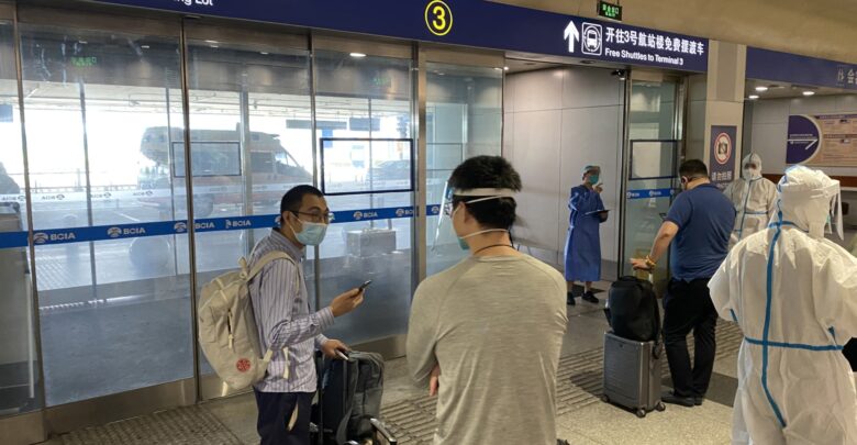 US weighs new measures for travelers from China