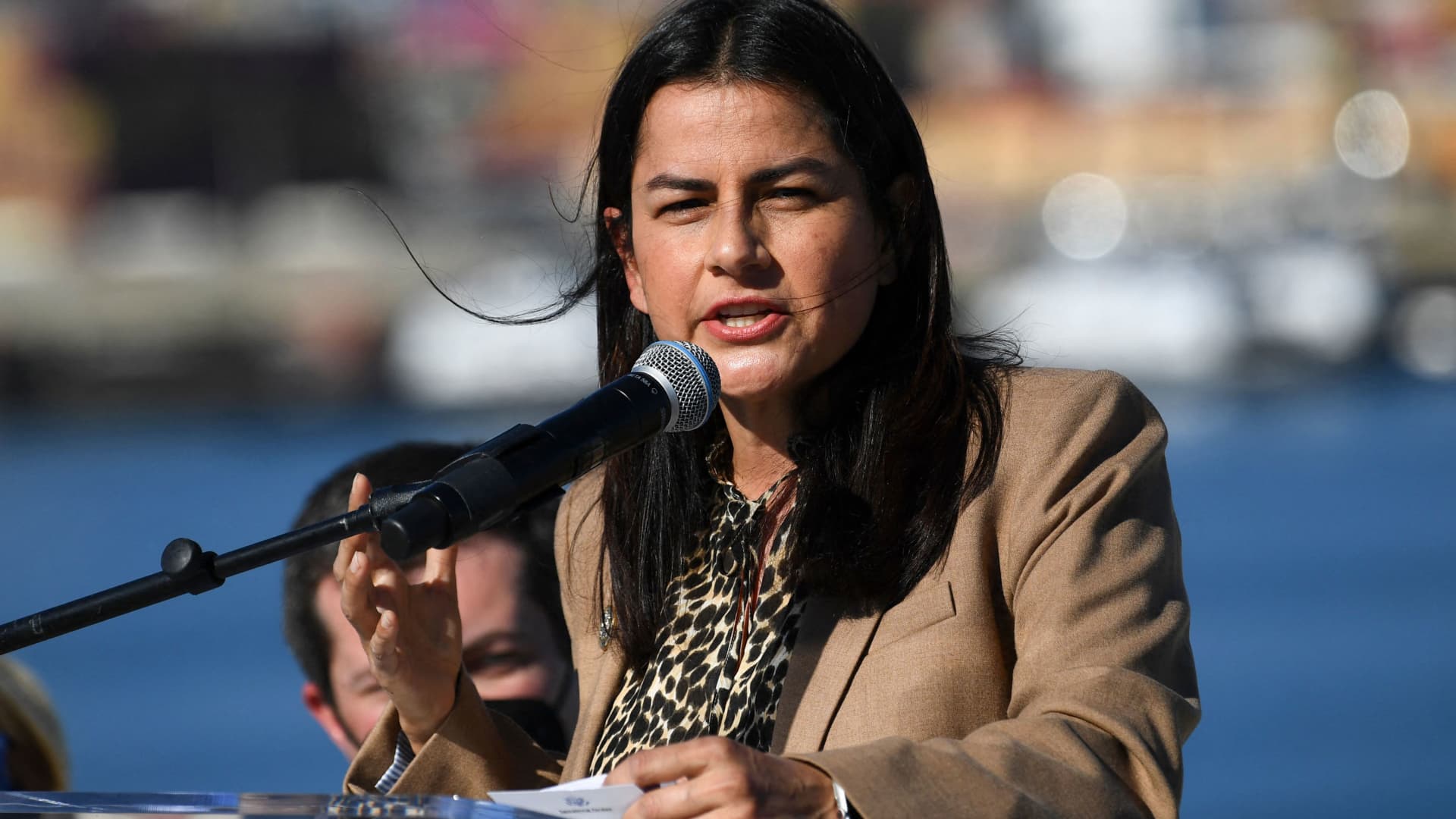 Lawmakers press for more info on Medicare coverage