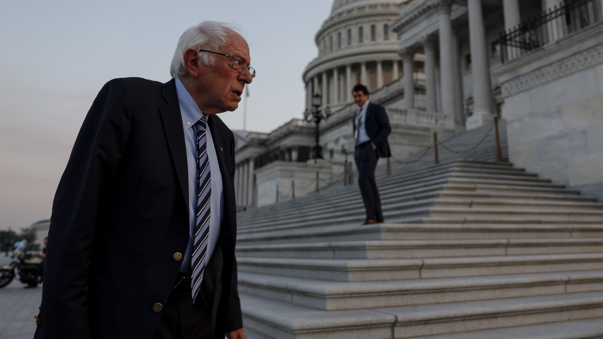 Sanders condemns Alzheimer's treatment price, calls for HHS action