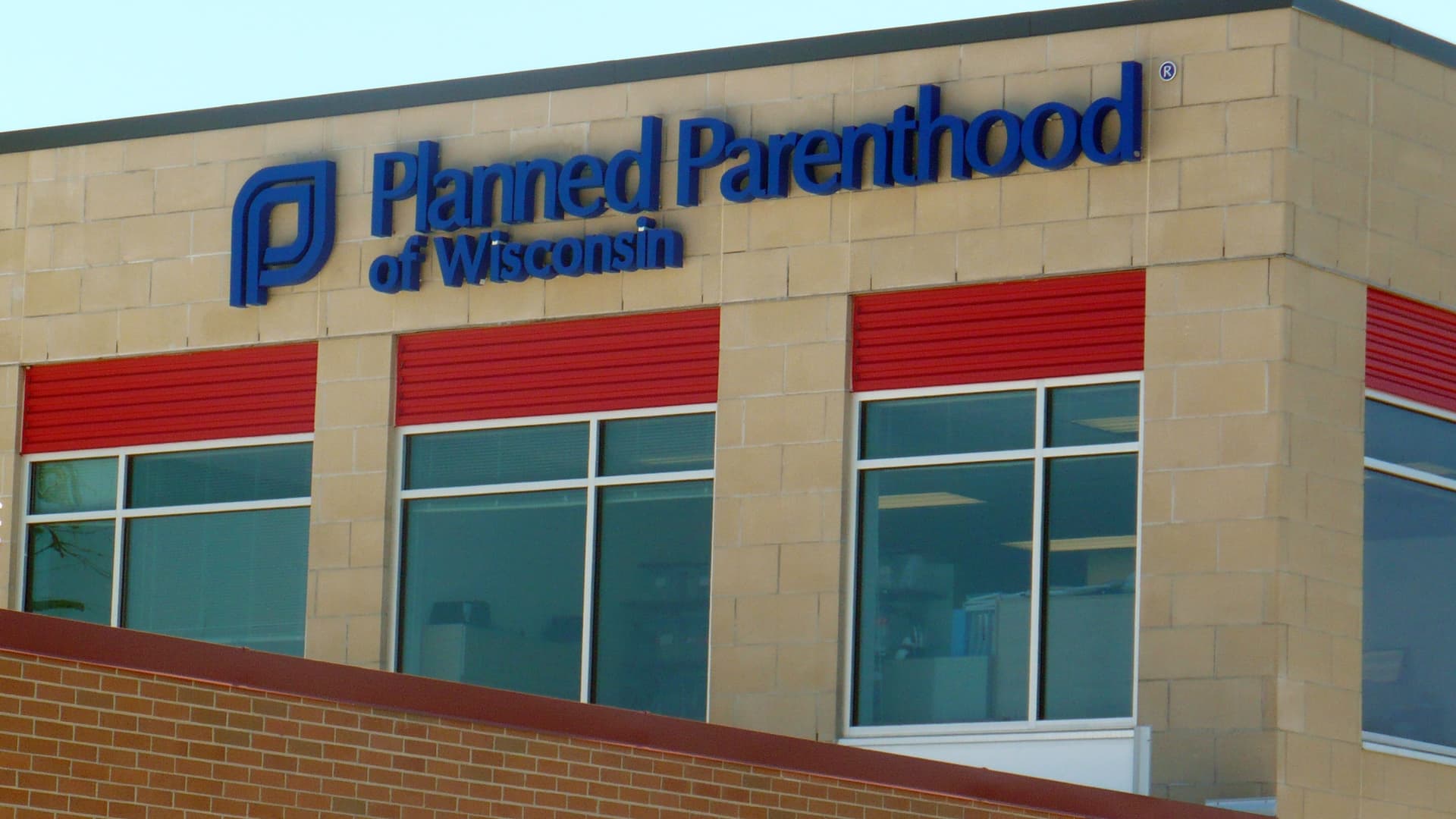 Planned Parenthood resumes abortions in Wisconsin