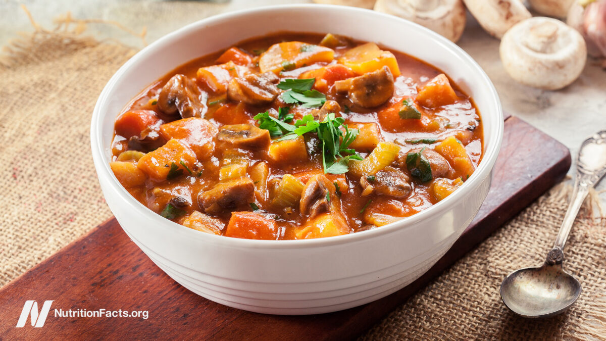 What Is the Best Diet for Preventing Colon Cancer? 