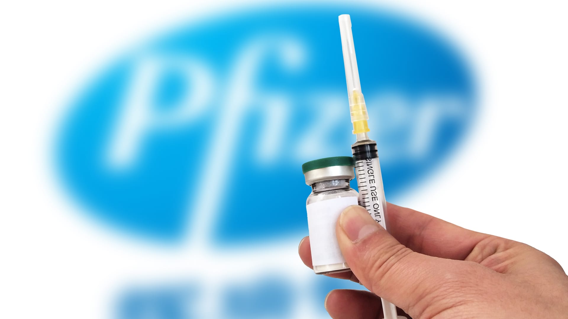 Pfizer combination Covid, flu vaccine shows positive trial data