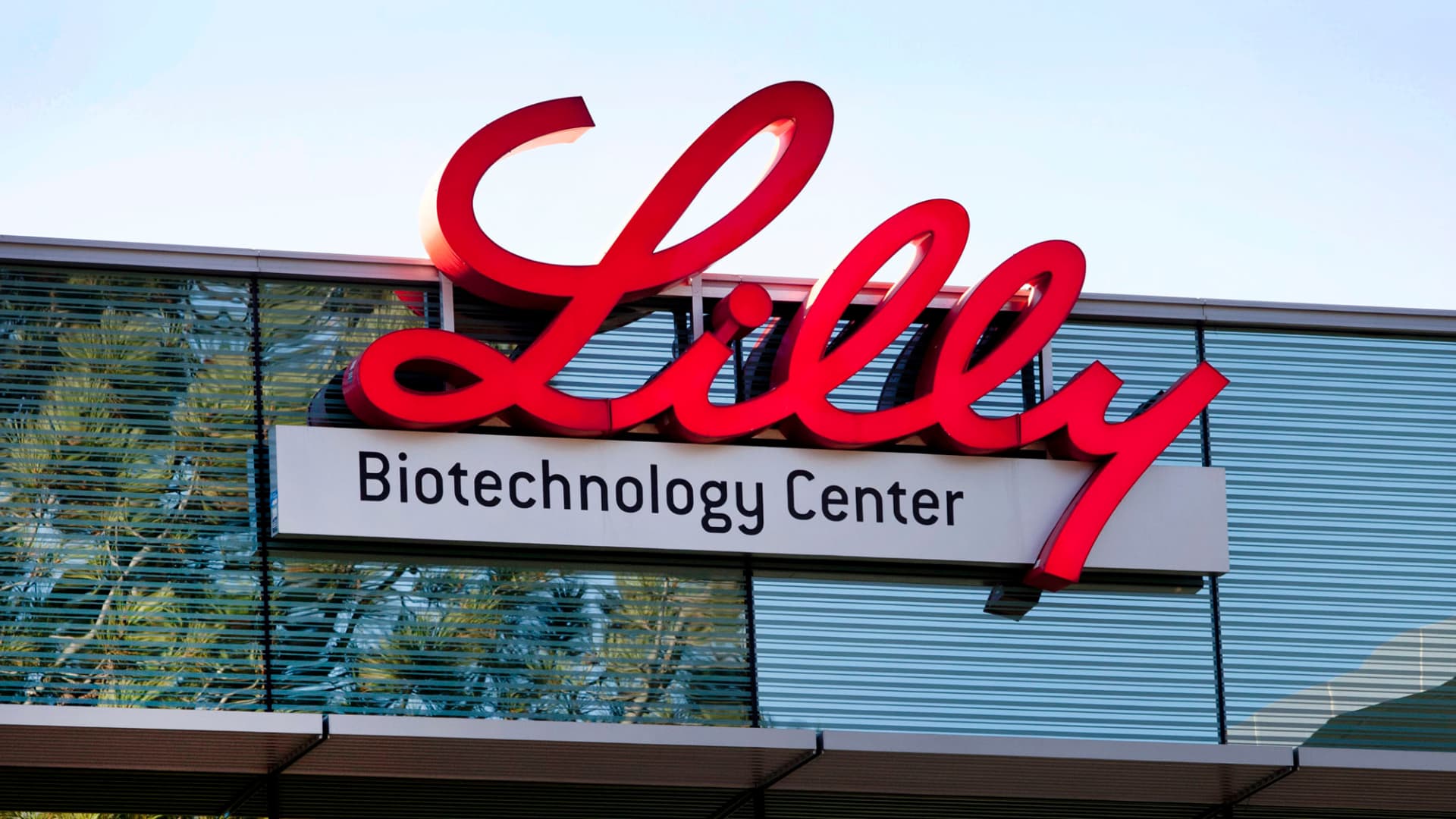New data on Eli Lilly's weight-loss drug shows its outlook is bright